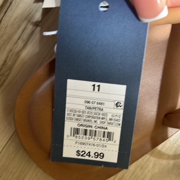 Target Sandals - Picture 5 of 5
